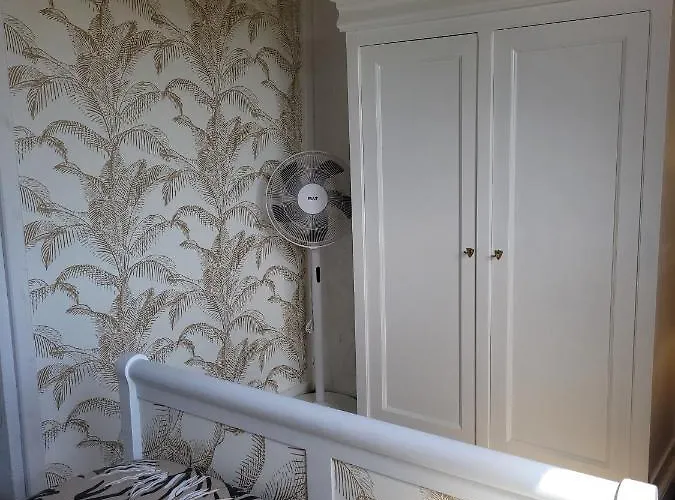 Charmante Maison Avec Jacuzzi *