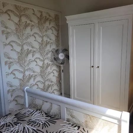 Charmante Maison Avec Jacuzzi *