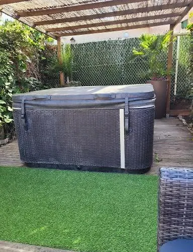 Charmante Maison Avec Jacuzzi Agde